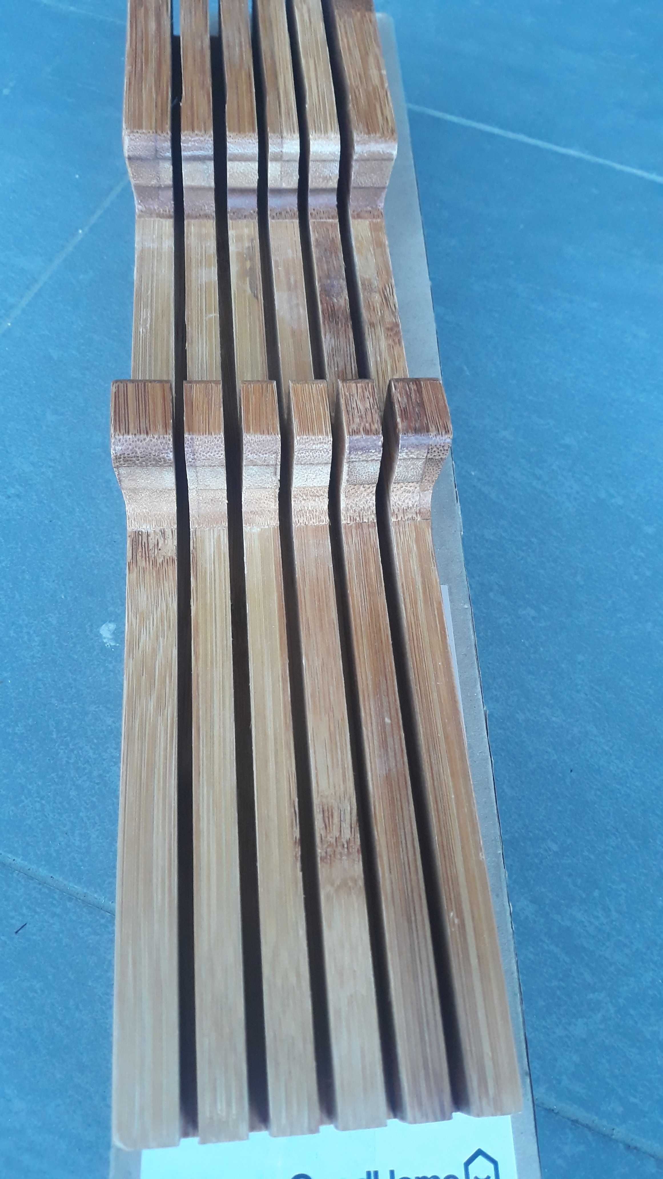 Stojak na noże kuchenne z drewna bambusowego