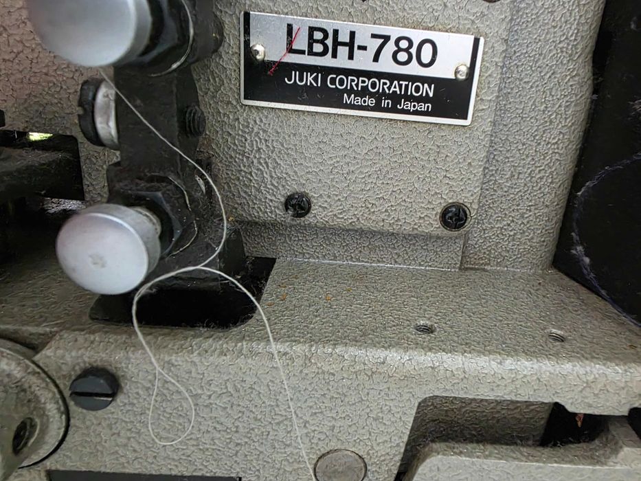 Dziurkarka bieliźniana JUKI LBH-780