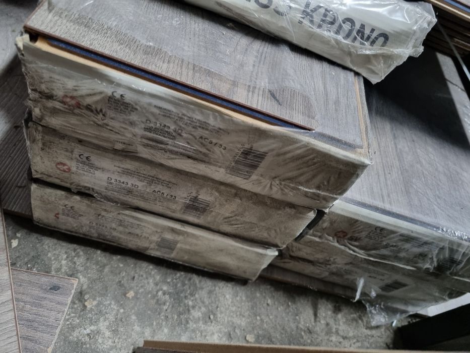 REZERWACJA! Panele laminowane- 22,1zł/m2 -dąb skalisty swiss krono