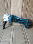 Makita DJN161 nożyce do blachy falistej nibbler 18v nowe