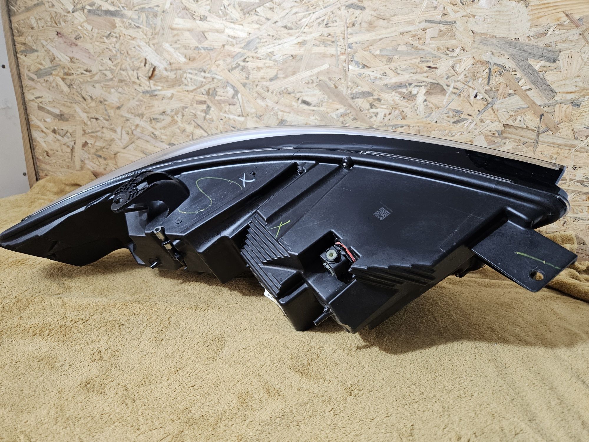 Ford Explorer VI U625 lampa full led lewa