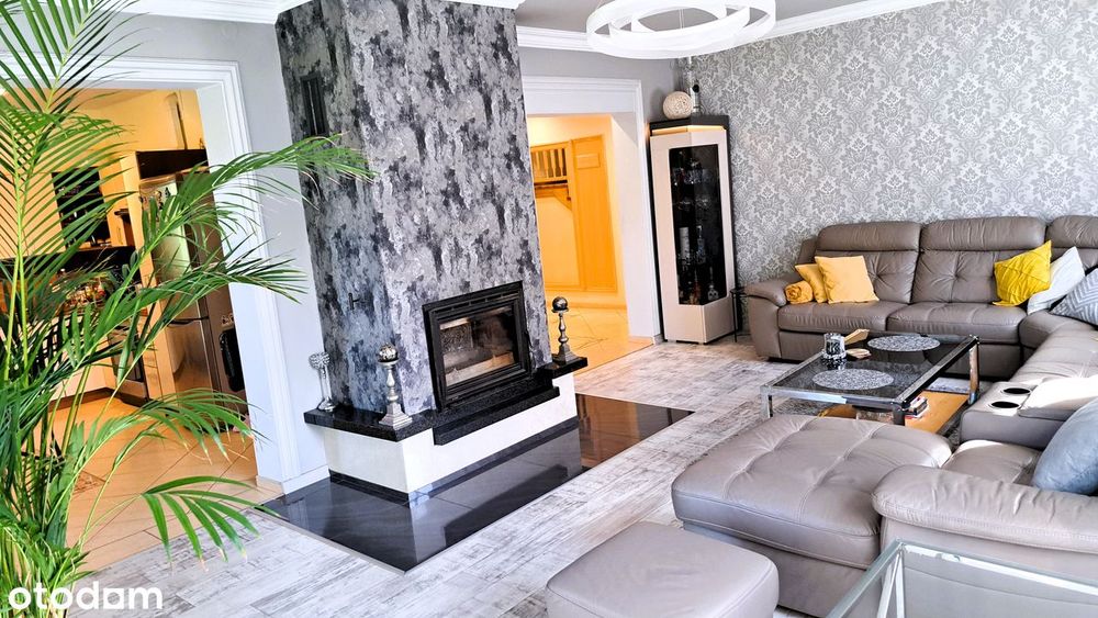 Dom  świetna lokalizacja z widokiem na góry garażem  działką budowlaną