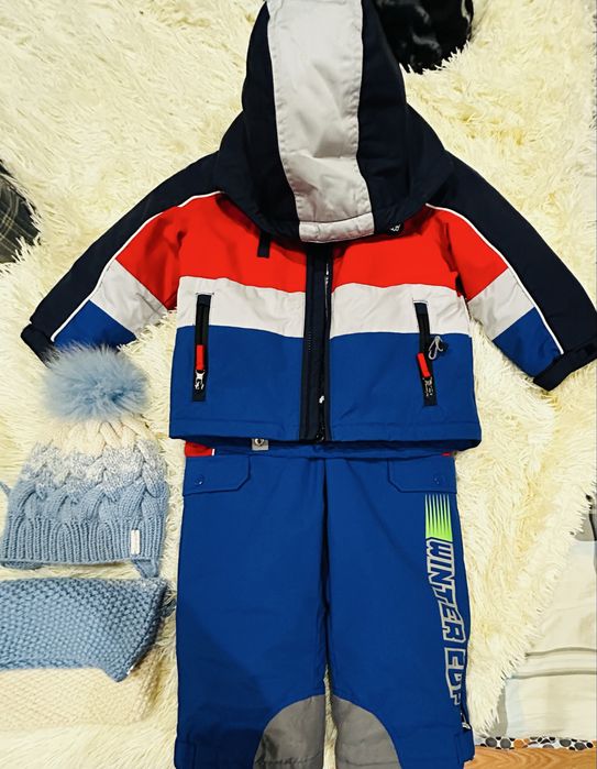 Продам зимний комбенизон , Chicco, Zara, Next куртку, шапку