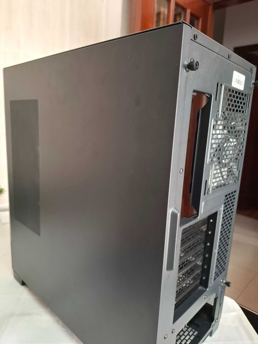 Componentes PC Phanteks