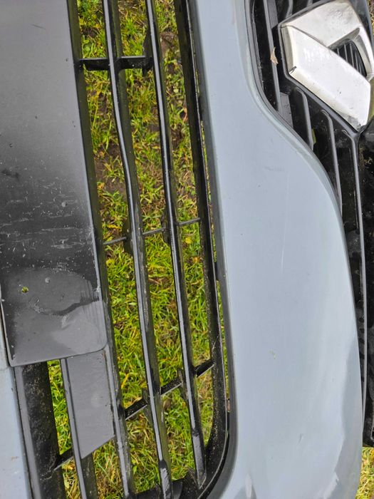 zderzak przód Renault Clio 4 IV lift