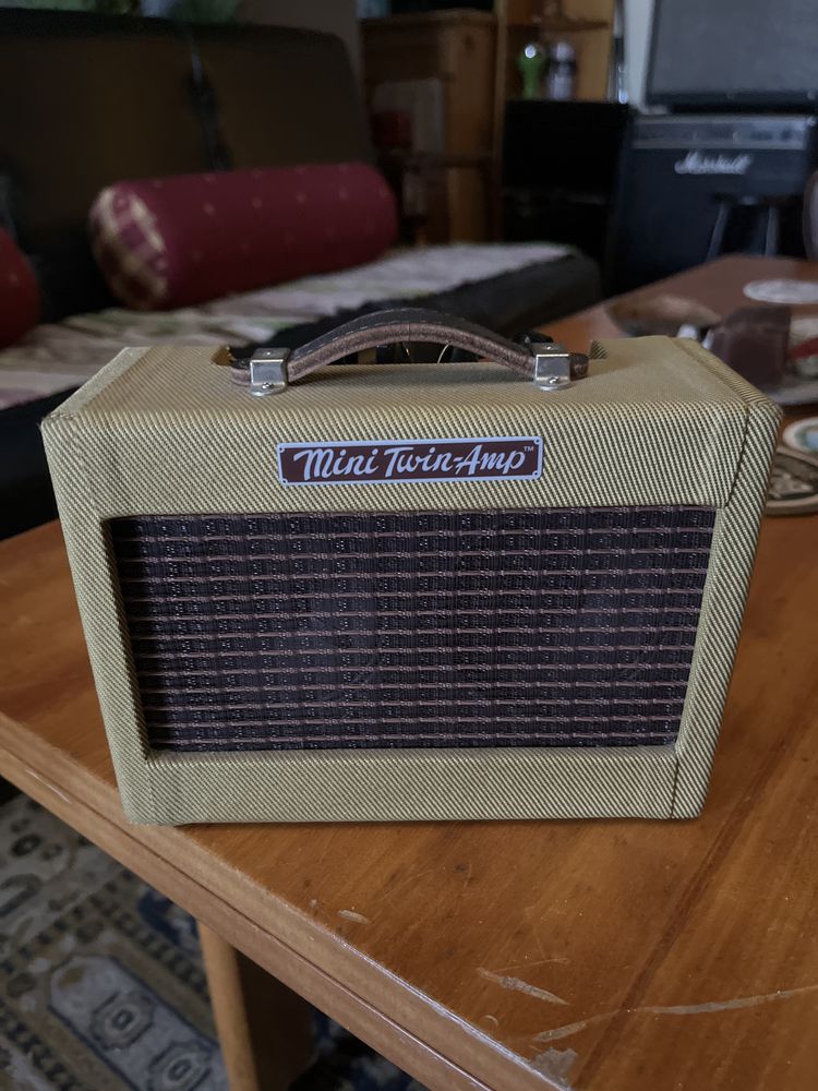 Fender mini twin-amp