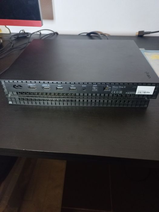 Xbox one x + volante g920