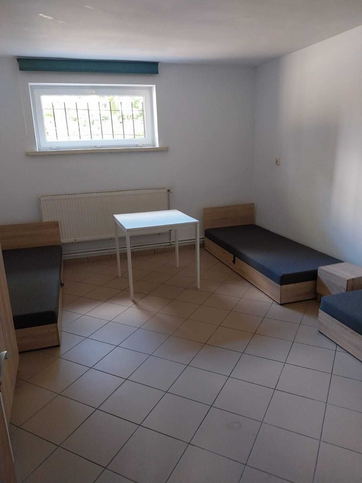 Noclegi, kwatery pracownicze, hostel, pokoje- Dom dla 20 osób