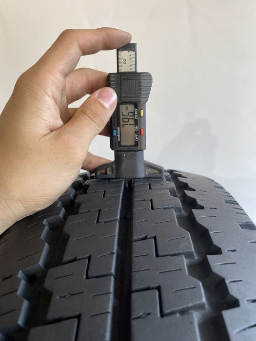 Opona pojedyncza 215/65/16 C Kumho Radial 857 , 7,9 mm