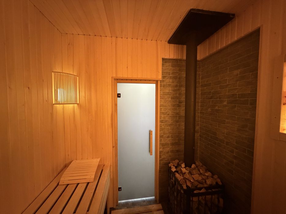 Баня с бассейном 1000 час