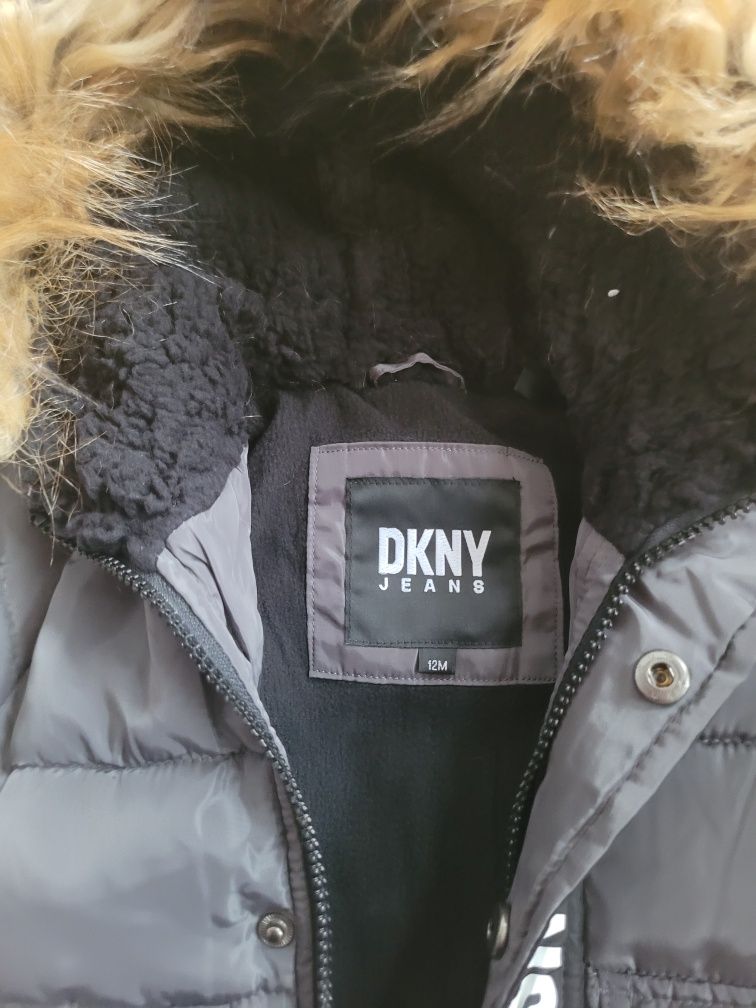 Kurtka dla dziecka 12m DKNY org nowa