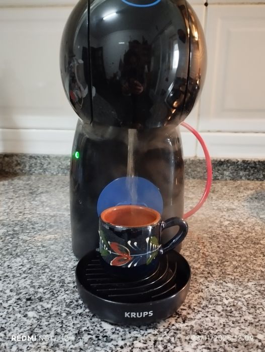 Máquina de café Krups - Nescafé, Doce Gusto usado