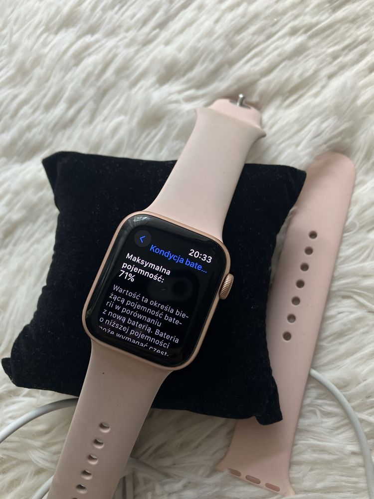 Apple Watch SE 40 mm