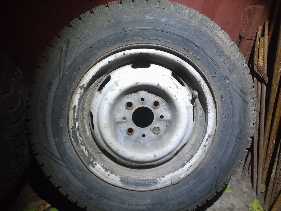 Продам шини з дисками Кама Євро 519 175/70 R13 82T