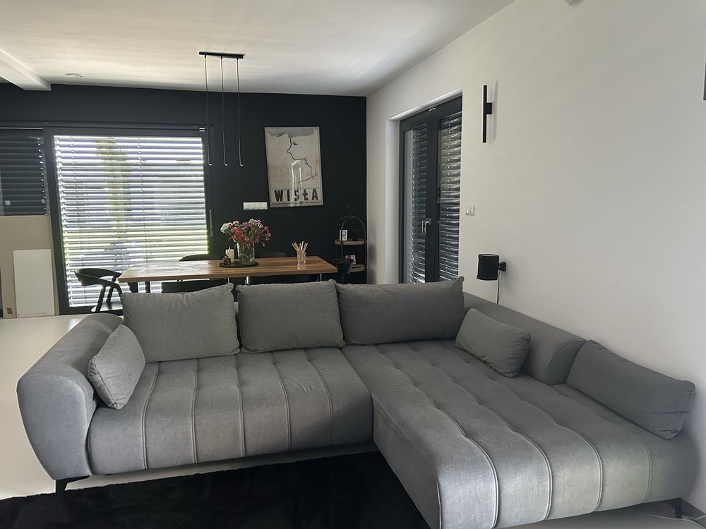 Sofa narożnik w kolorze szarym