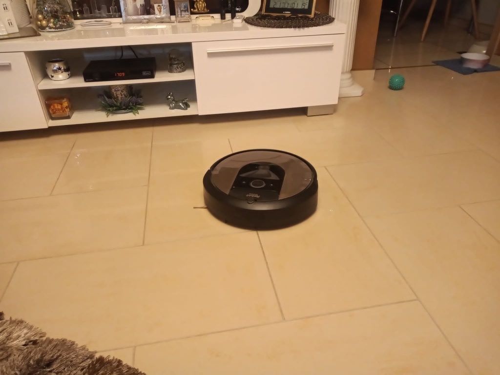 Robót sprzątający Roomba i6