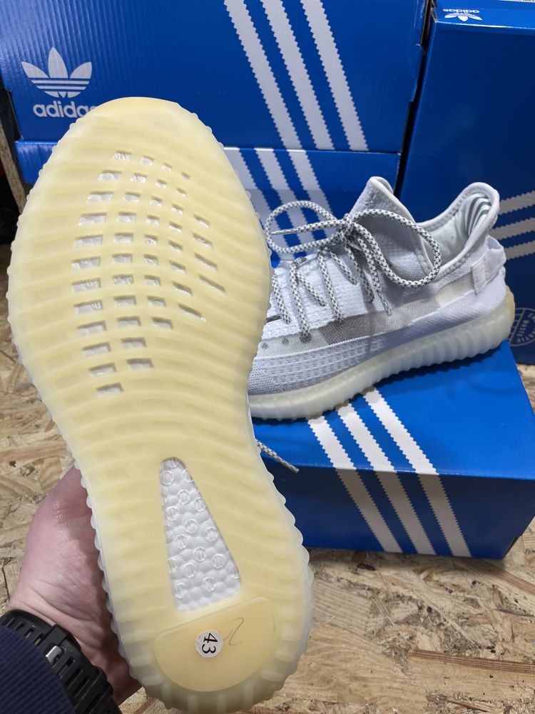 Чоловічі кросівки Adidas Yeezy Boost 350 white