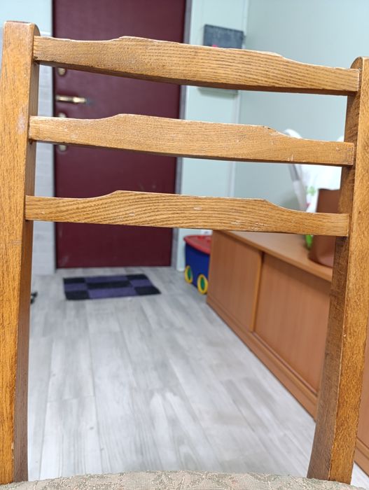 Стул со спинкой, дерево