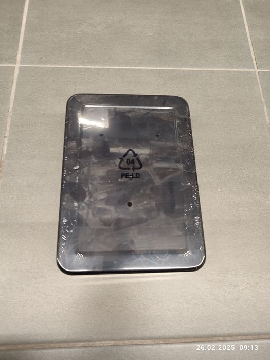 Nowa czarna metalowa szafka organizer na klucze