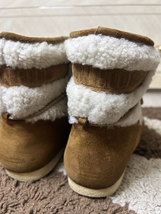 Жіночі  замшеві ботинки moon boot 38