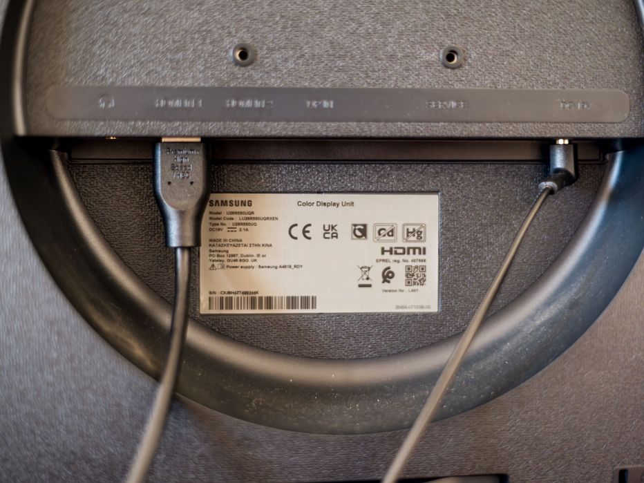 Samsung U28R550UQR – Monitor 28″ 4K UHD IPS – Excelente estado