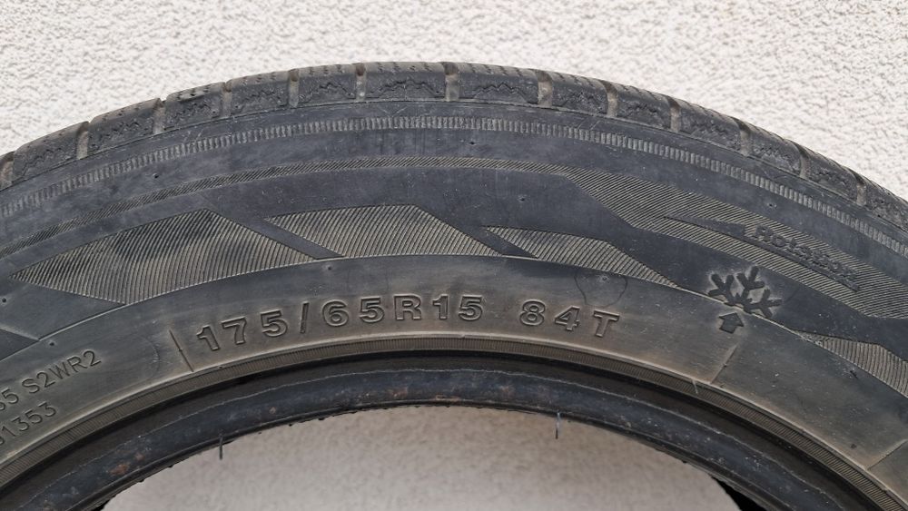 Opona zimowa Zeetex 175/65 R15
