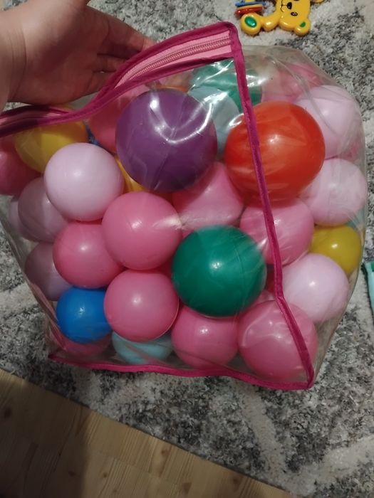 Piłki do suchego basenu