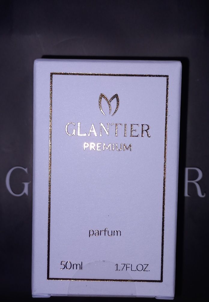 Perfumy damskie 50 ml