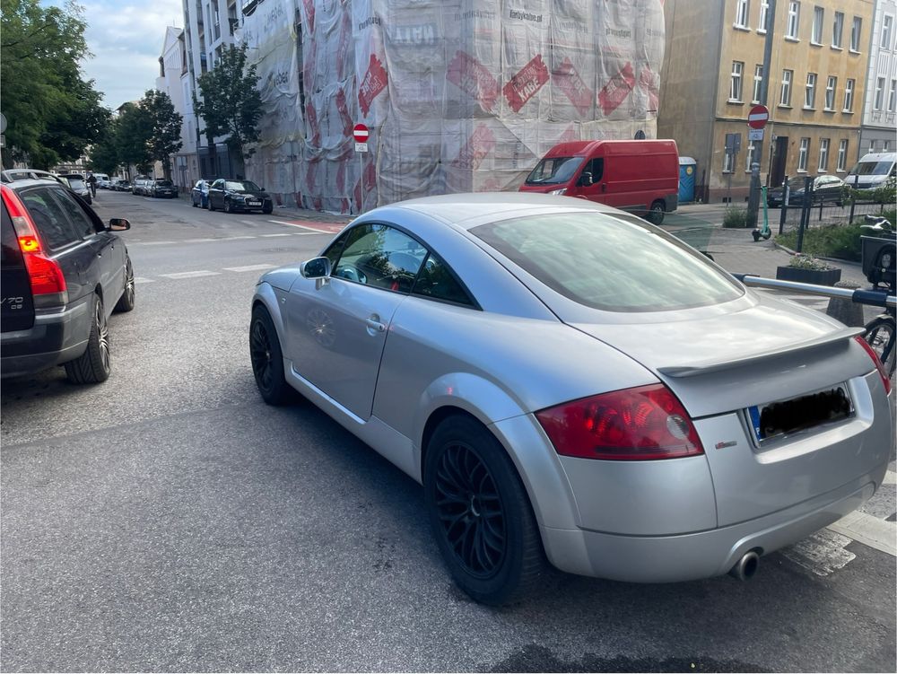 Sprzedam Audi TT8n 1.8 turbo