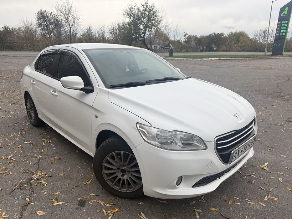 Peugeot 301 1.2 газ/бензин