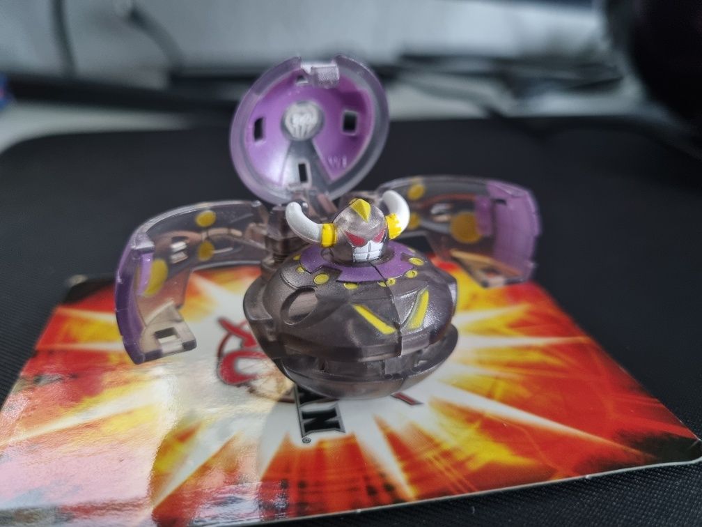 Bakugan Shadow Vulcan Translucent Black Darius