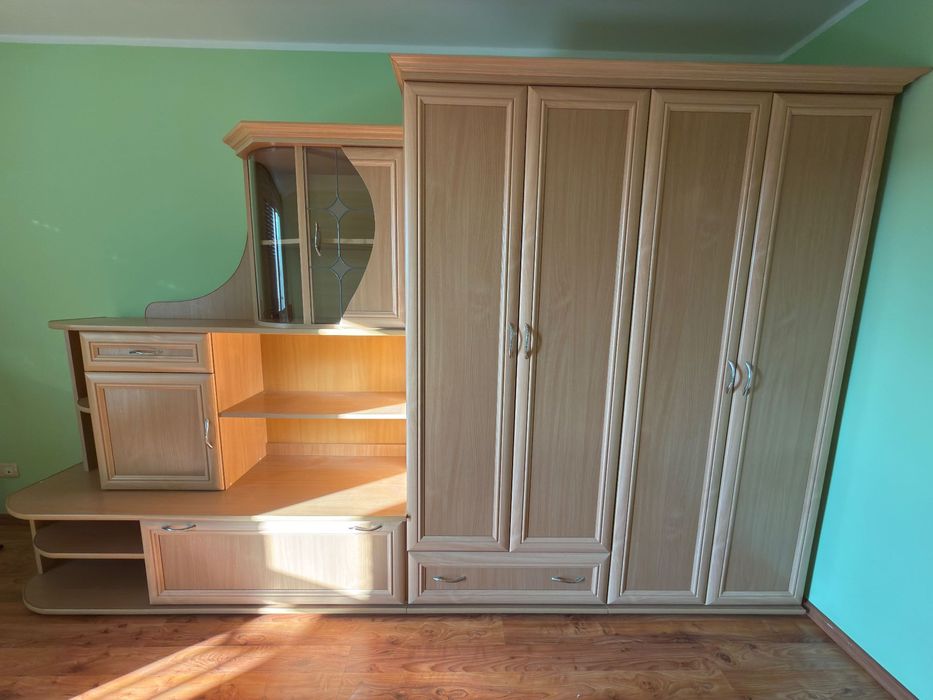 Sprzedam meble pokojowe stan dobry