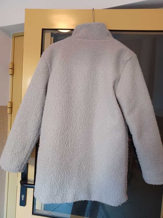 Szary jesienno- zimowy Płaszcz ocieplany marki Made In Italy rozmiar S