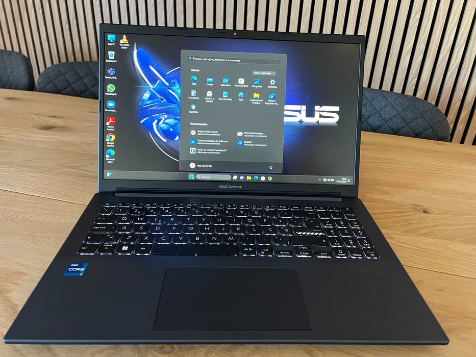 Portátil Asus K3500P Core i7 11th, 16Gb Ram, disco SSD M.2, Windows 11