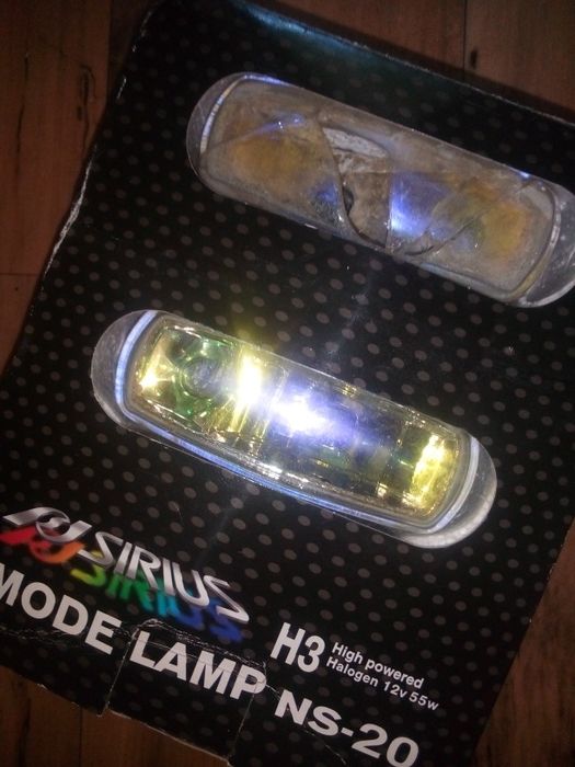 Додаткова автомобільна фара з габаритом бв.