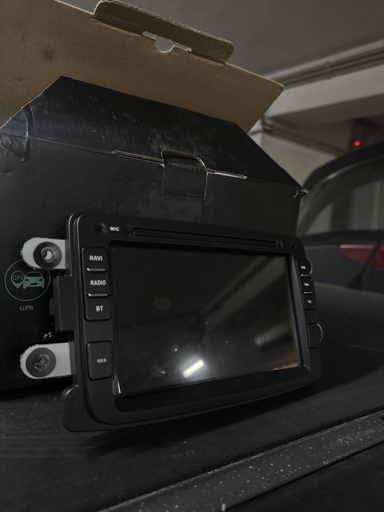 Smart Car Radio (Android)