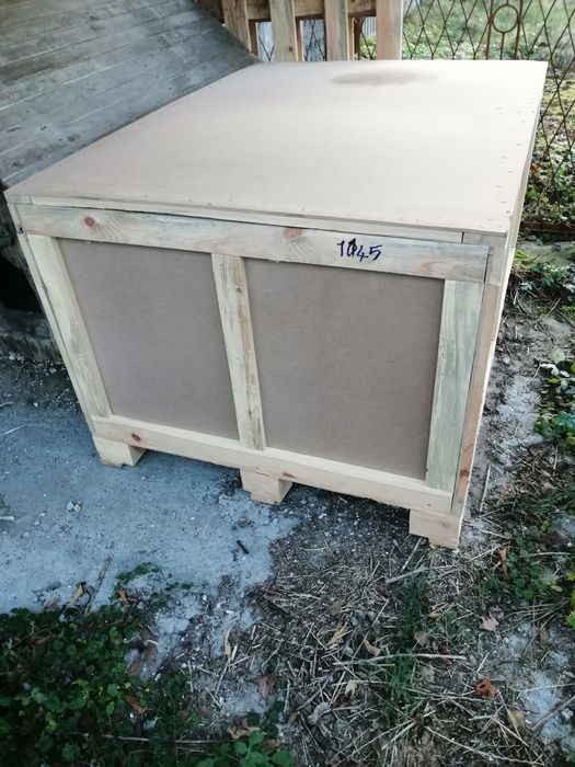 Skrzynia z przykrywką