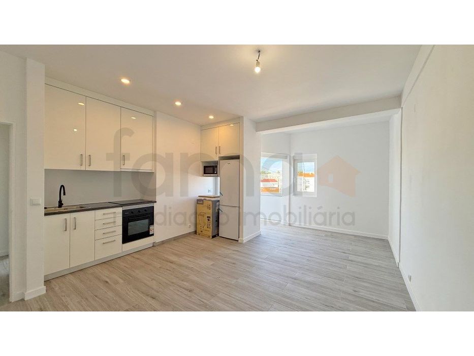 Apartamento em Almada para Arrendamento