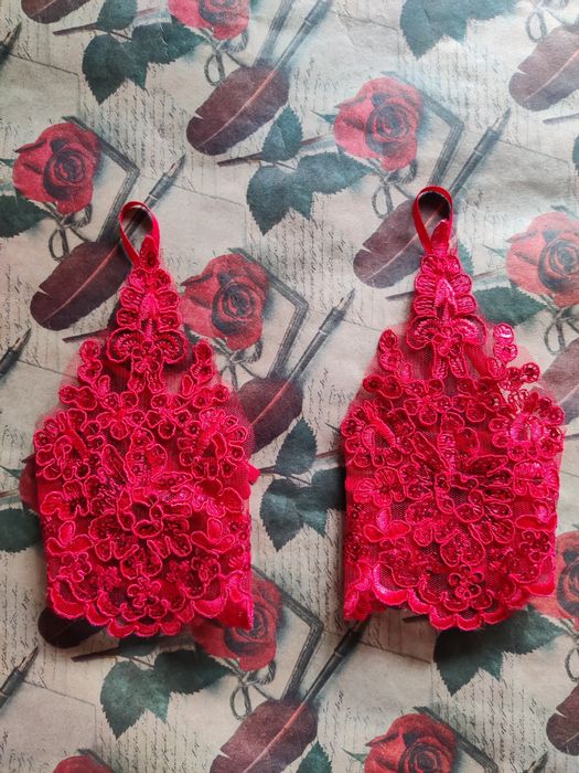 Красные белые свадебные митенки перчатки кружевные готически