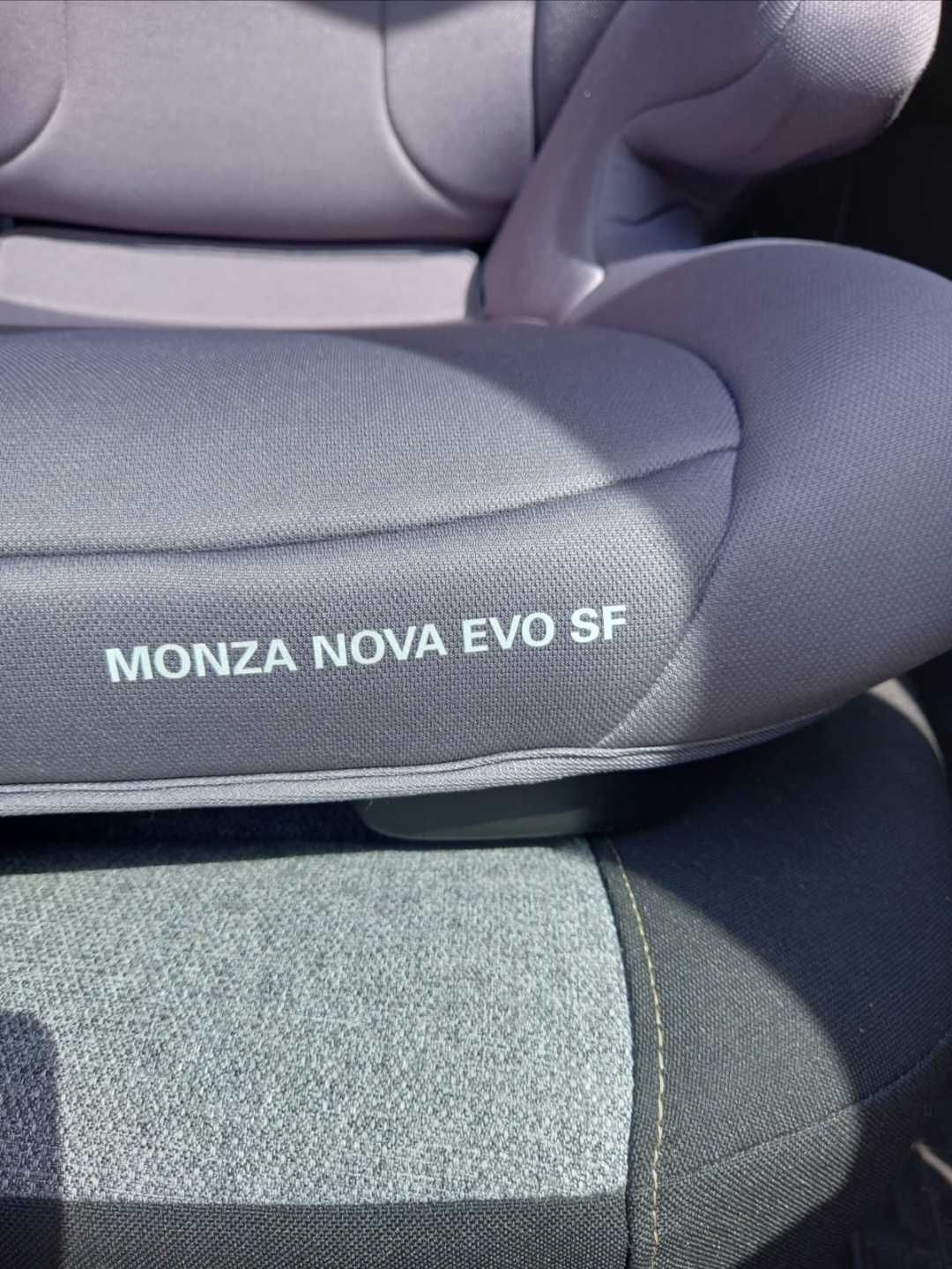 Fotelik samochodowy Recaro Monza Nova Evo Seatfix