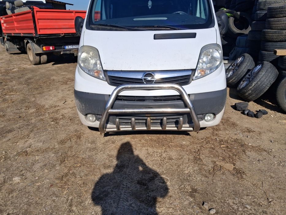 Orurowanie kangur przód bok tył komplet trafic vivaro primastar