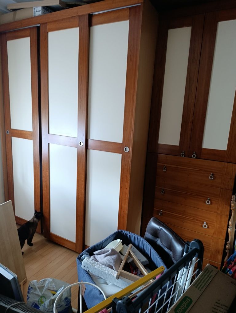 szafa przesuwna z szafką regałem zamykanym cena za komplet