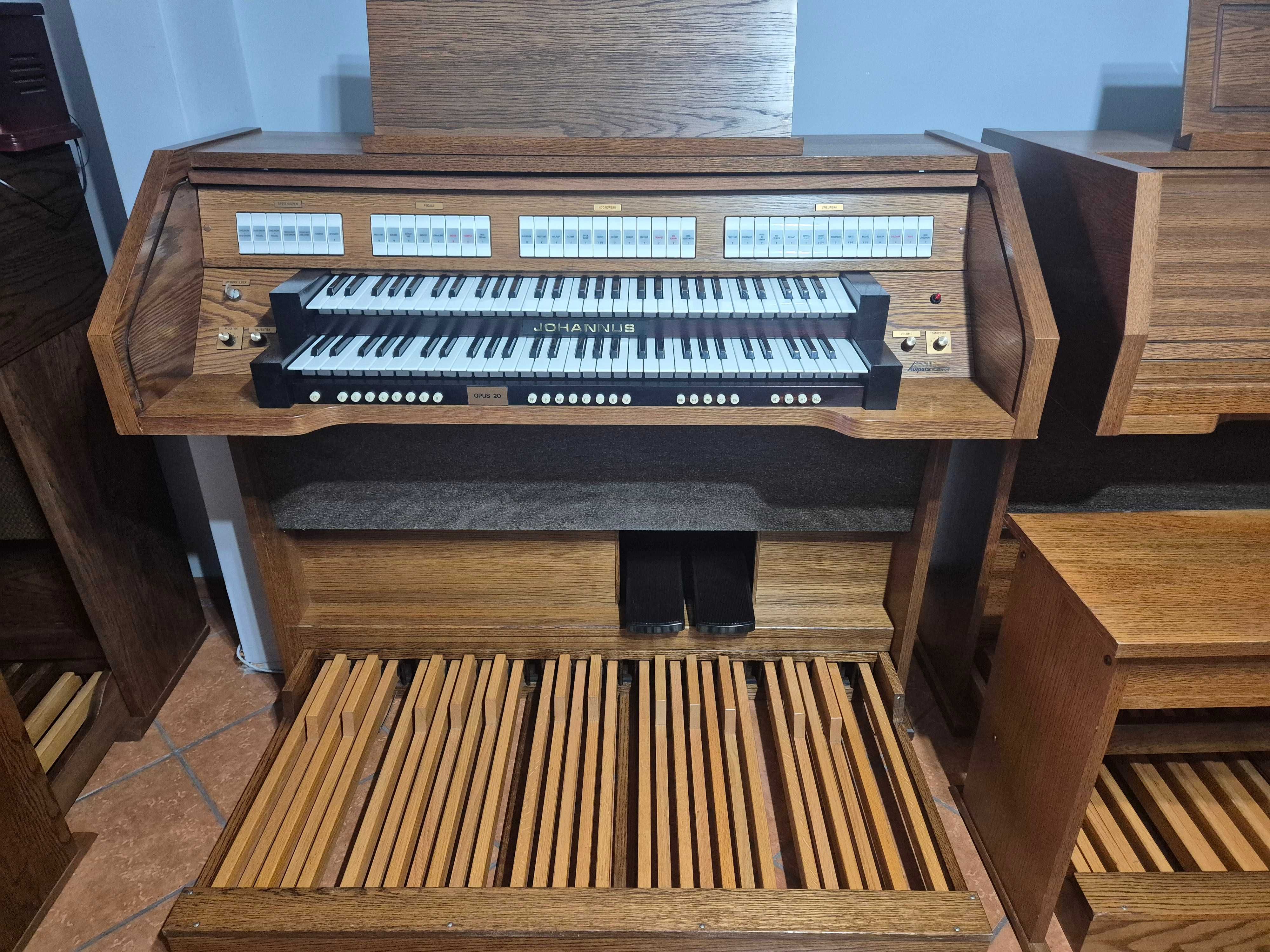 Cyfrowe organy kościelne Johannus Opous 20
