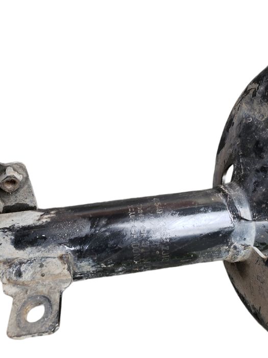 Амортизатор задний левый Toyota CAMRY седан V30 2001 - 2006 разборка