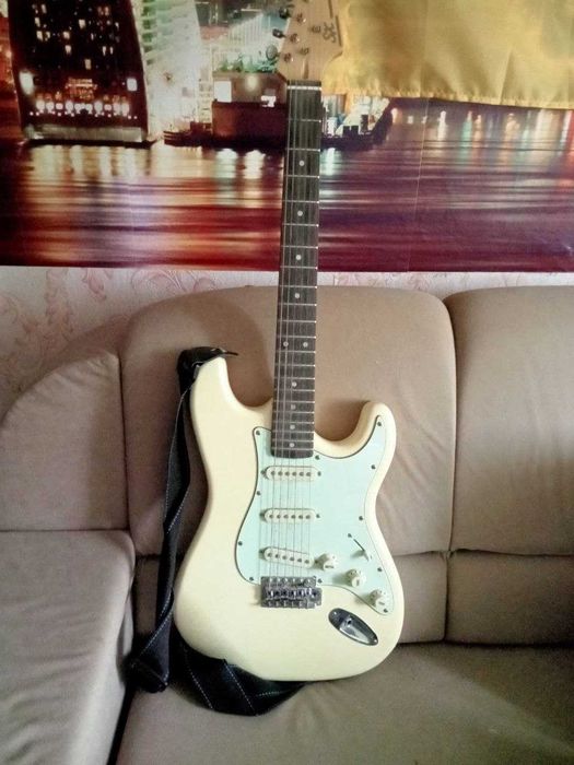 гітара Fender Stratocfster