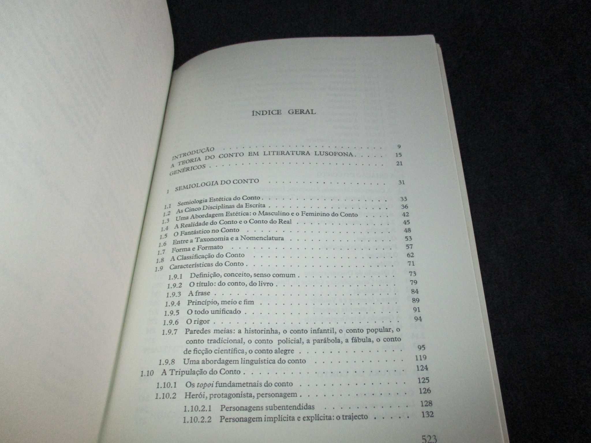 Livro Biologia do Conto Armando Moreno