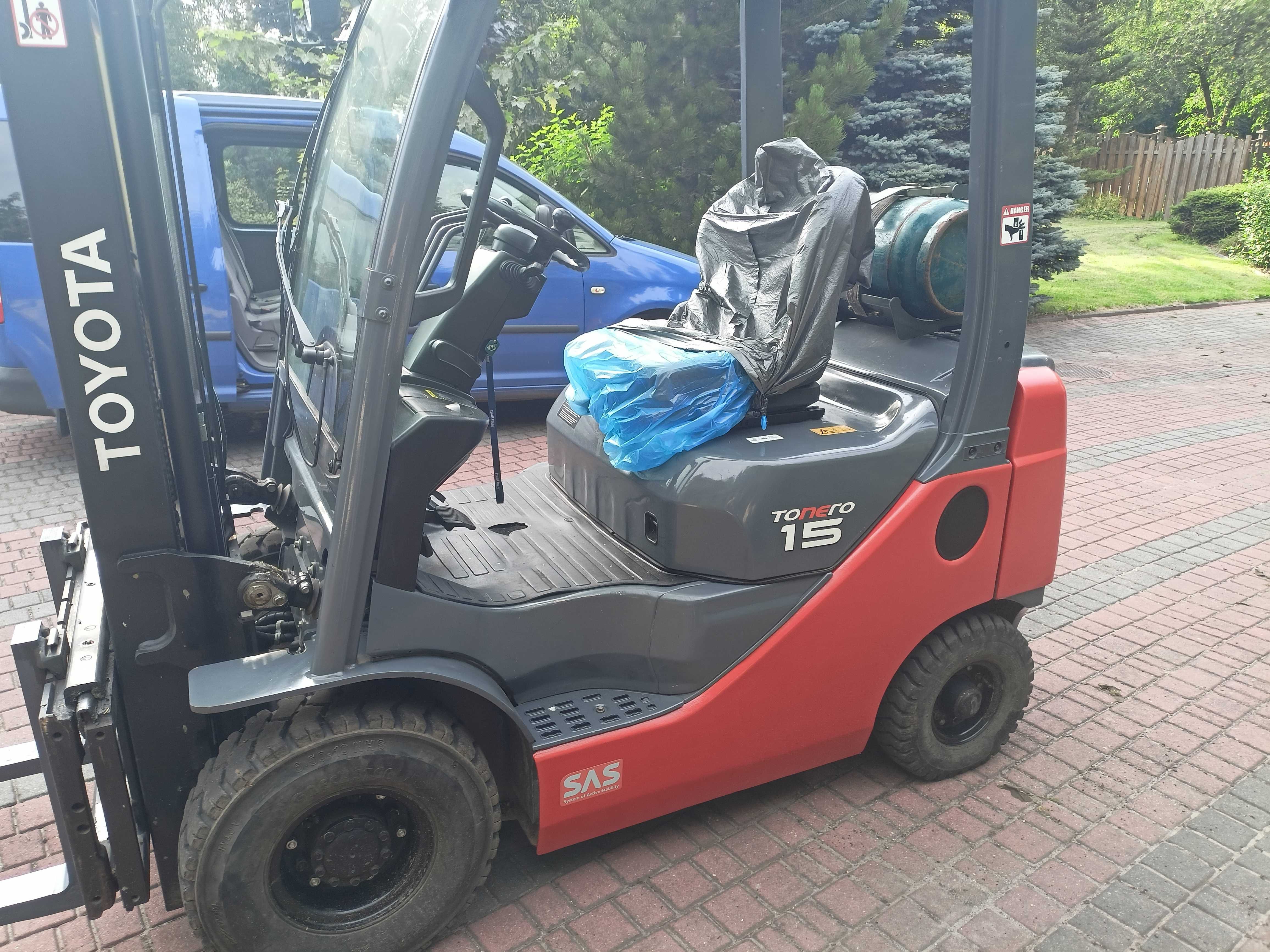 Pilnie sprzedam Wózek widłowy TOYOTA