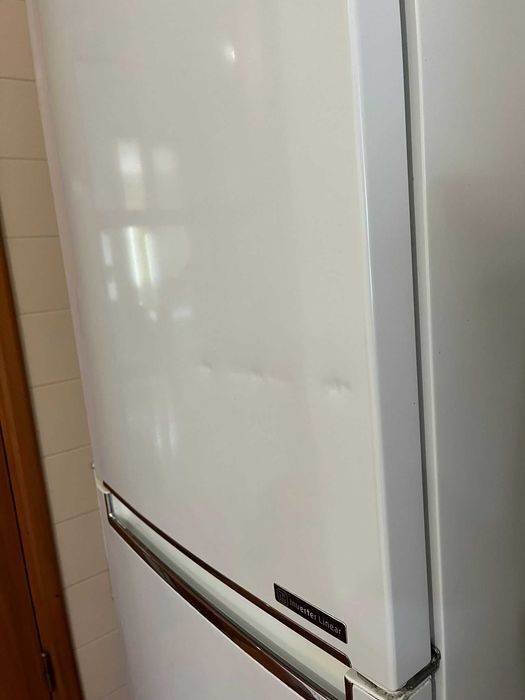 Frigorífico Combinado LG GBB61SWHZN – Excelente estado - No Frost
