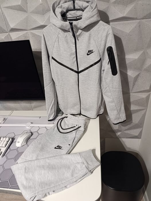 Dres Nike XS nowy