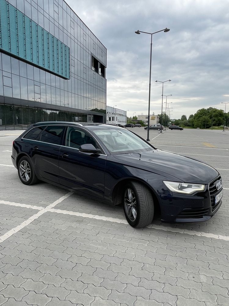 AUDI A6 2014 року